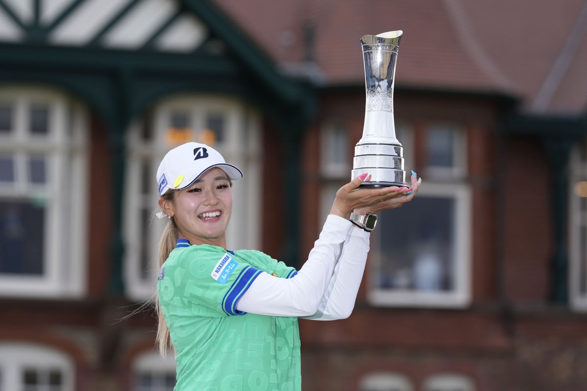 Japan’s Kuwaki Wins Women’s Open in Dramatic Play-off