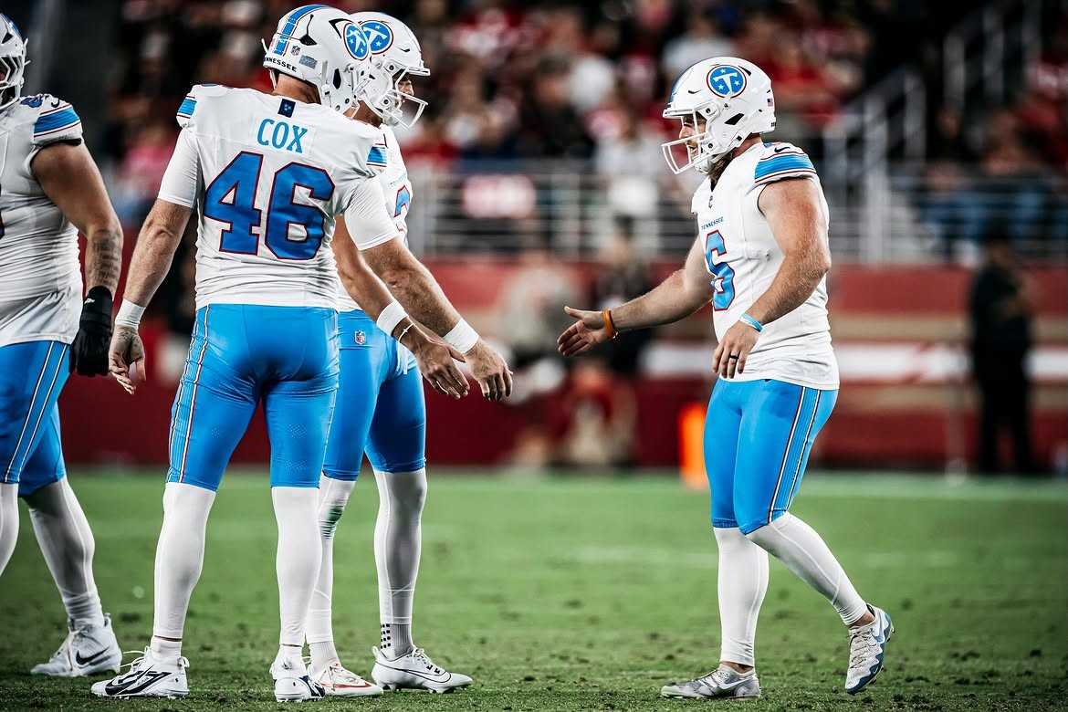 Titans viram sobre atuais campeões Seahawks em jogo de pré-temporada da NFL