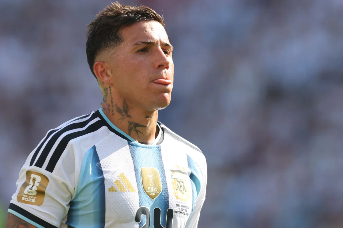 Enzo Fernández expulso, mas destaca 'espírito argentino'