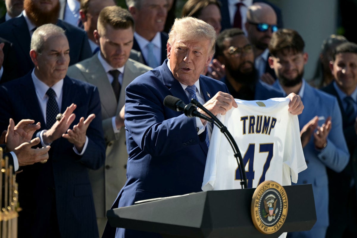 Trump Praises Dodgers as 'One of the Great Brands' at White House Welcome