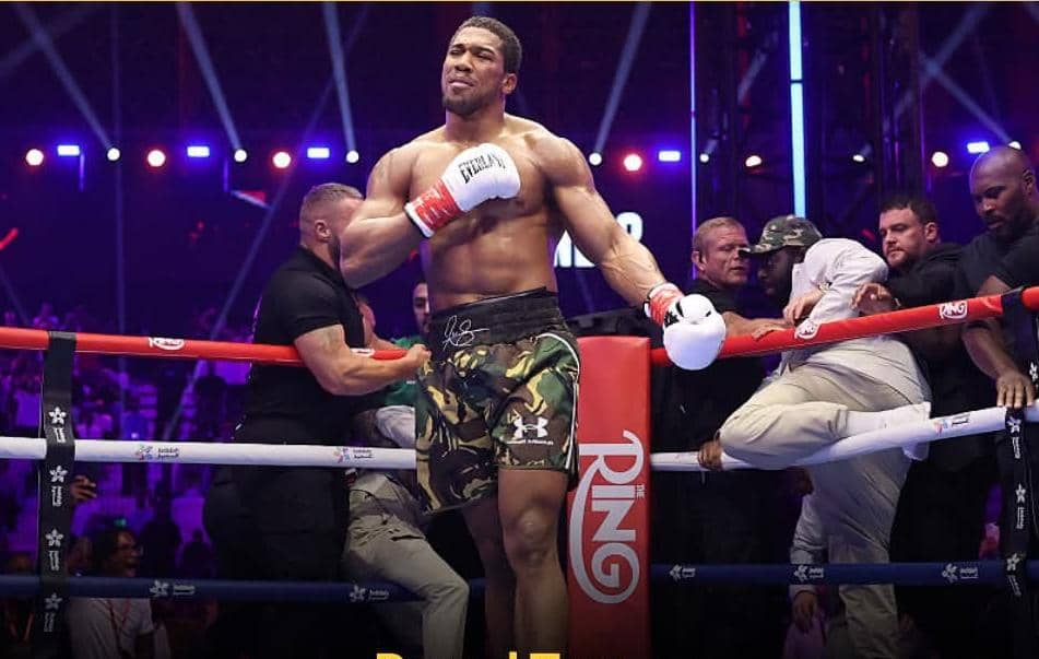 Anthony Joshua Stops Kristian Prenga, Dedicates Knockout to Late Friends