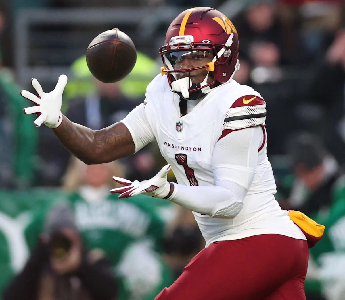 Deebo Samuel Returning to San Francisco, Colts Left Seeking Free Agent Reception
