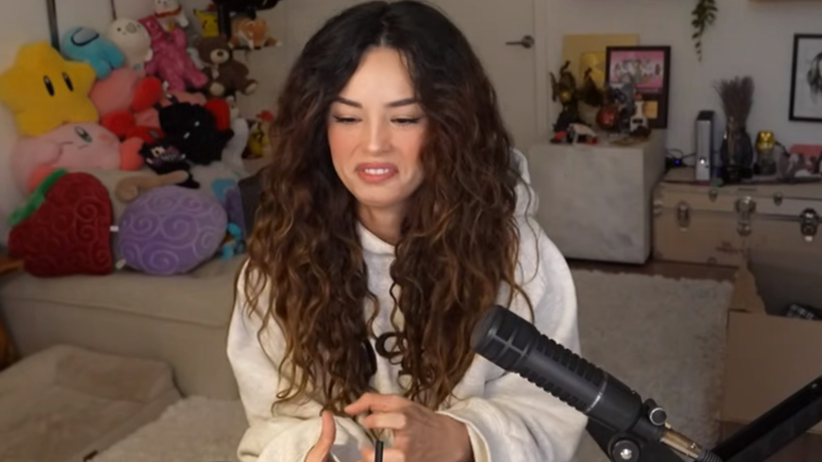 Valkyrae Blocks Controversial Fan Account Over Streaming Complaints