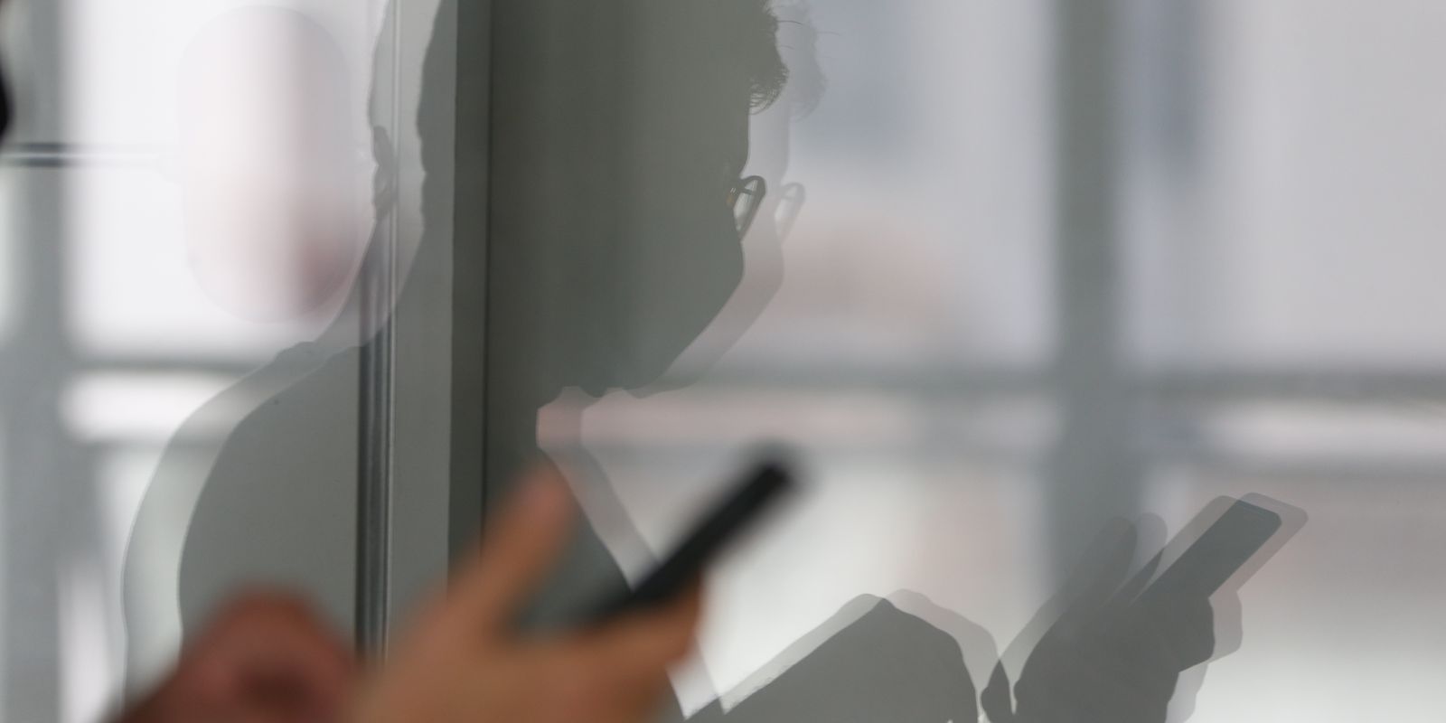 MPRJ investiga empresas de apostas online por R$ 1,4 bilhão em golpes