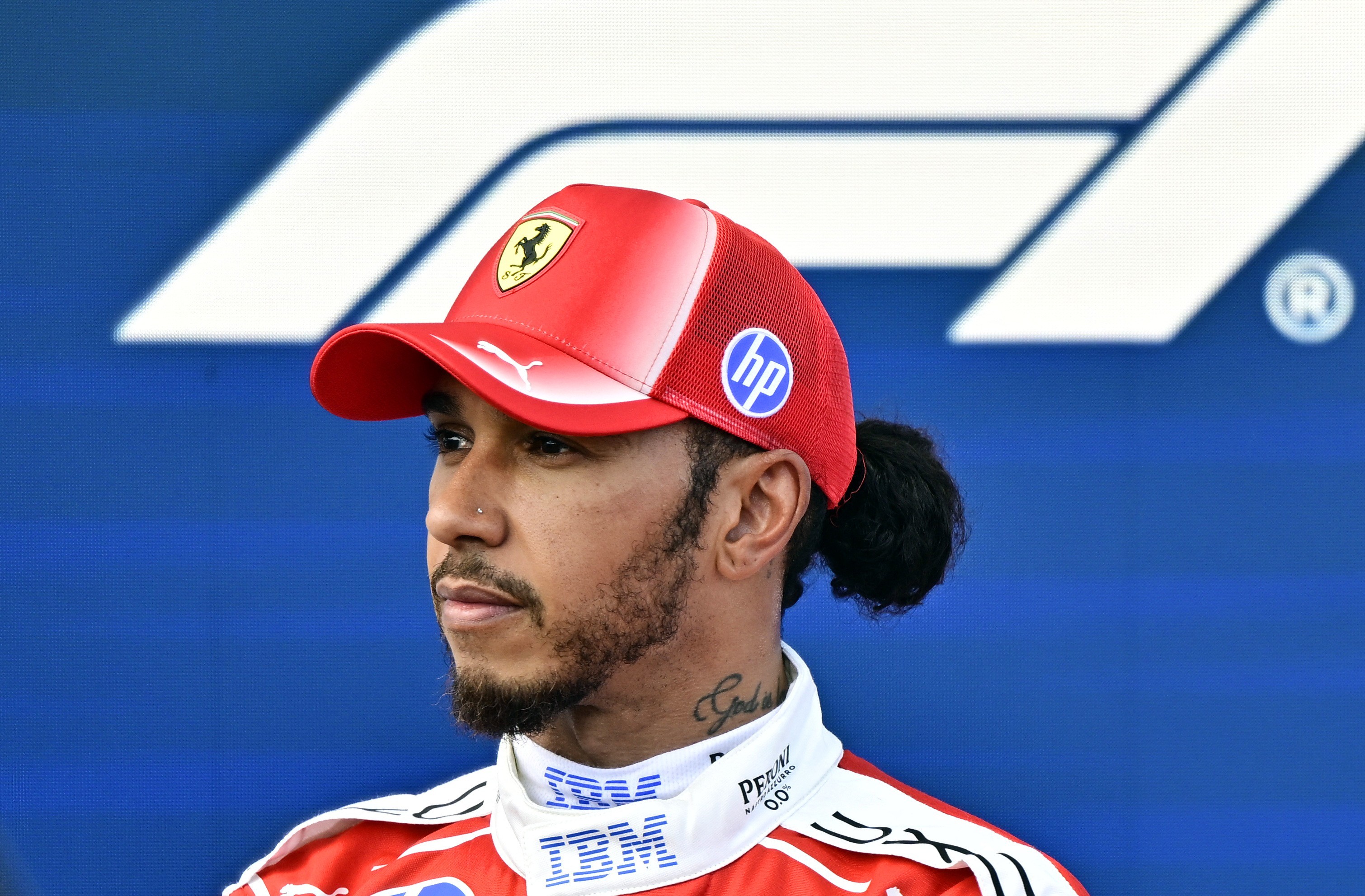 Hamilton perde três posições após atrapalhar Piastri no GP da Hungria