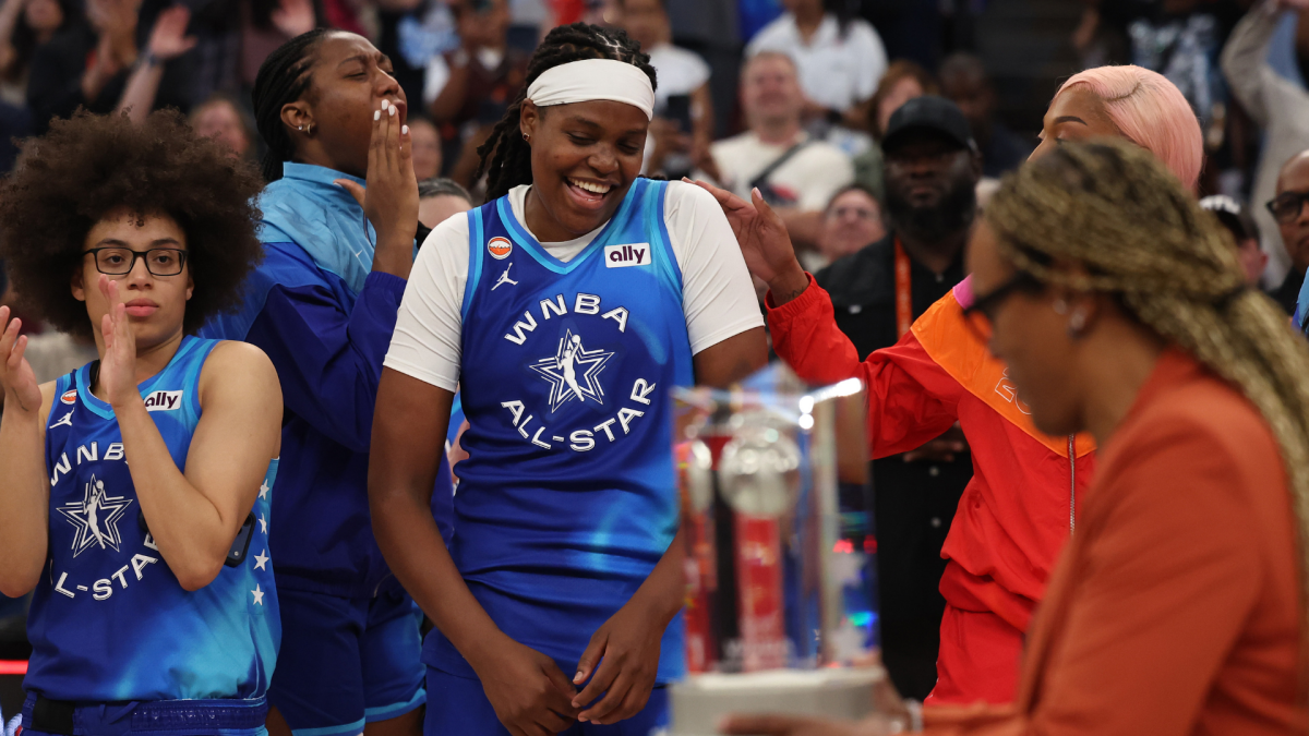 Jonquel Jones Breaks Records as Team Spoon Triumphs