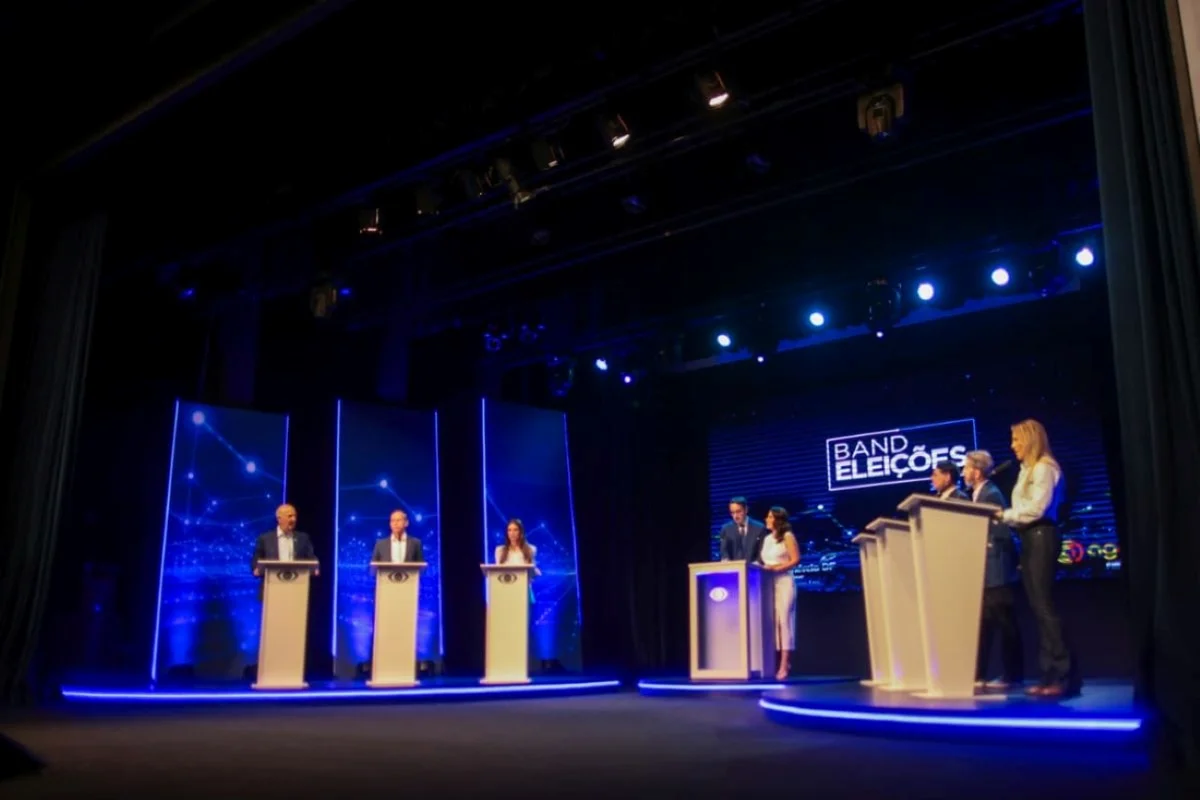 Primeiro Debate GDF: Celina vs Cappelli em disputa feroz sobre BRB e educação