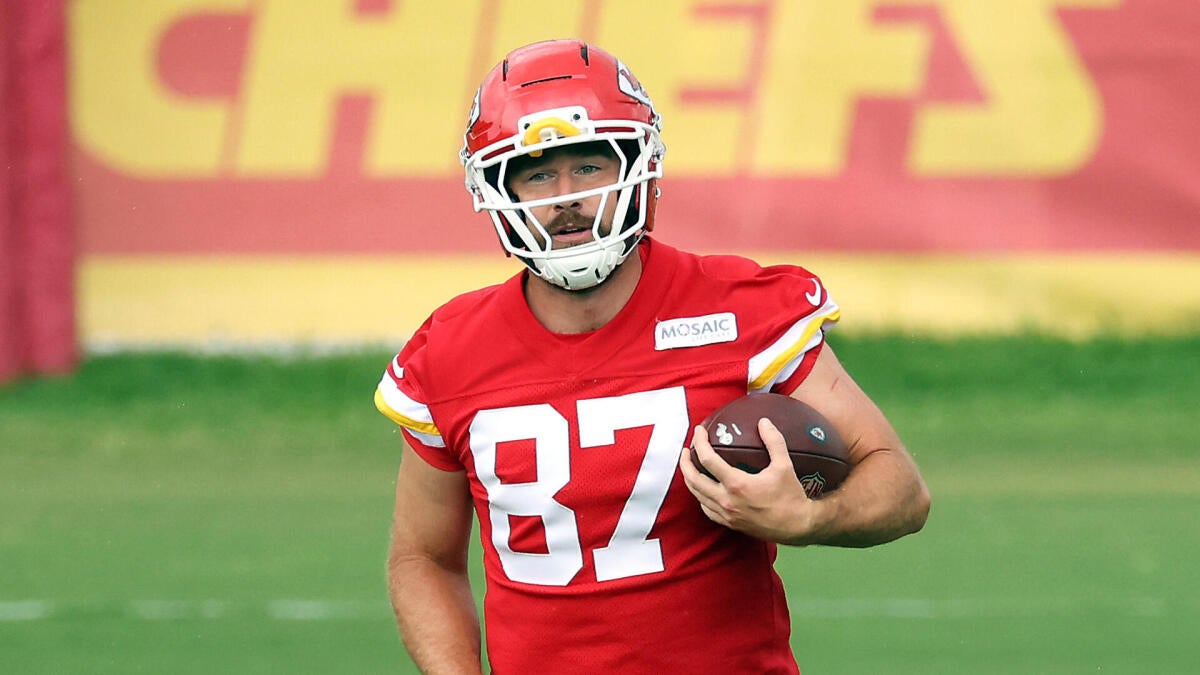 Andy Reid Laughs Off Travis Kelce 'Dad Bod' Claims, Says Chiefs TE Looks As Good As Ever