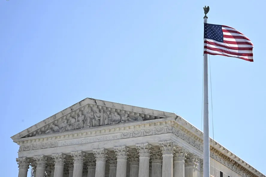 Movimentos sociais brasileiros vão a Washington contra interferência dos EUA nas eleições
