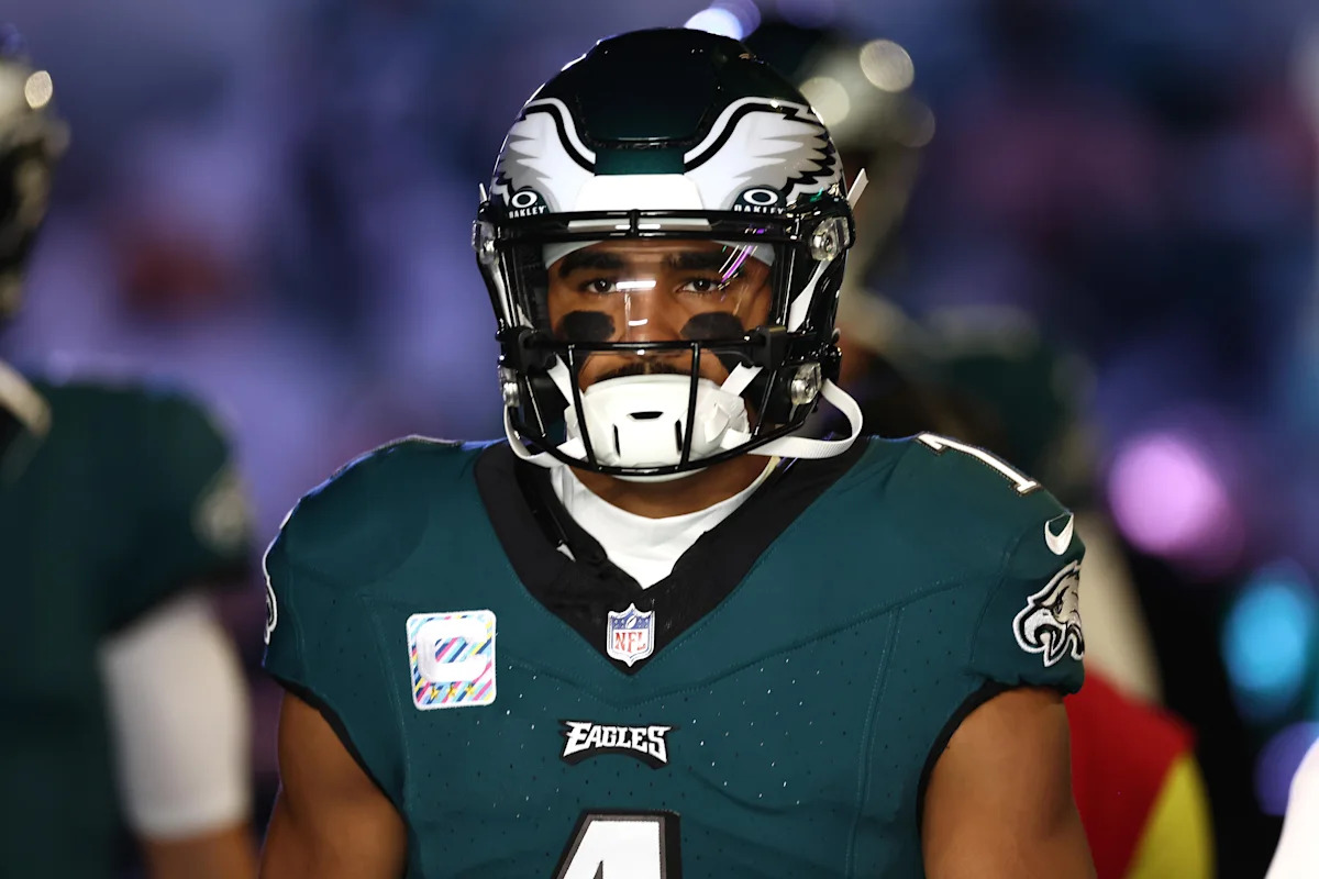 Philadelphia Eagles 2026 Schedule Revealed: Fans Huddle Up!