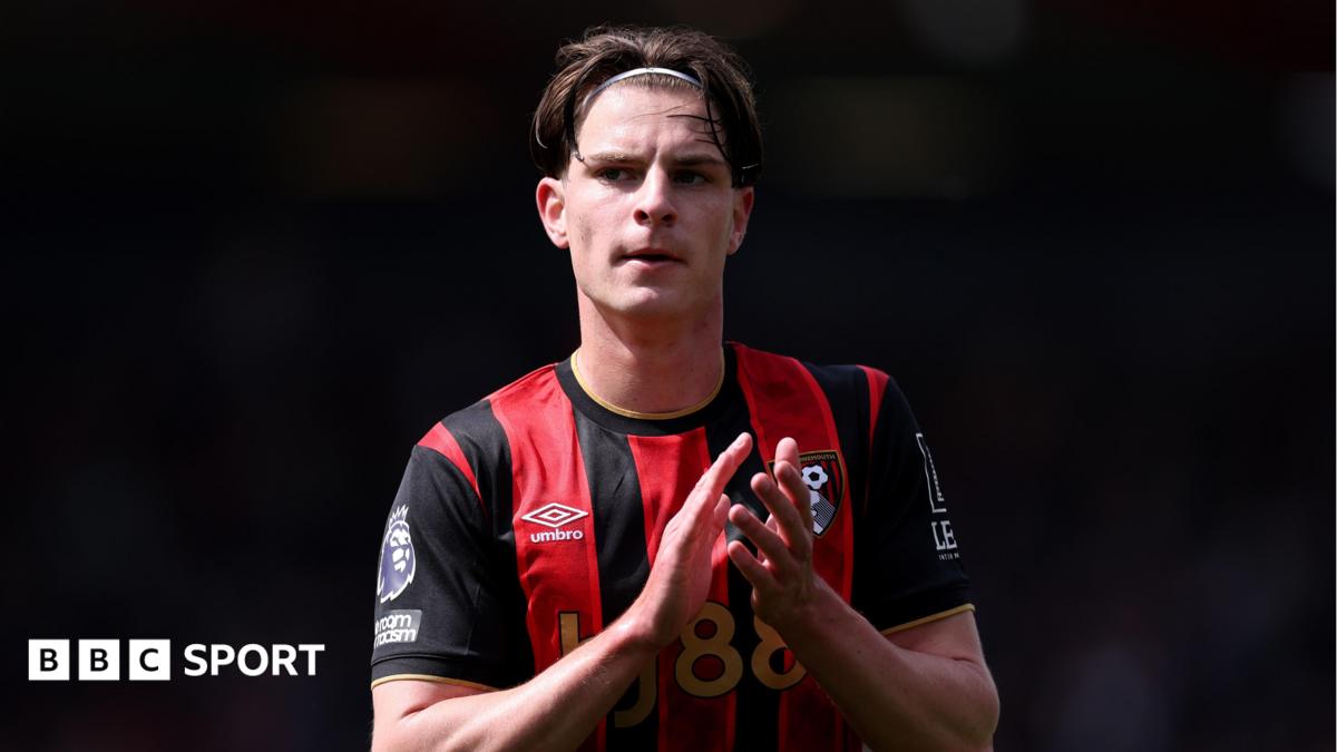 Bournemouth Midfielder Scott Declines New Contract, Draws Premier League Attention