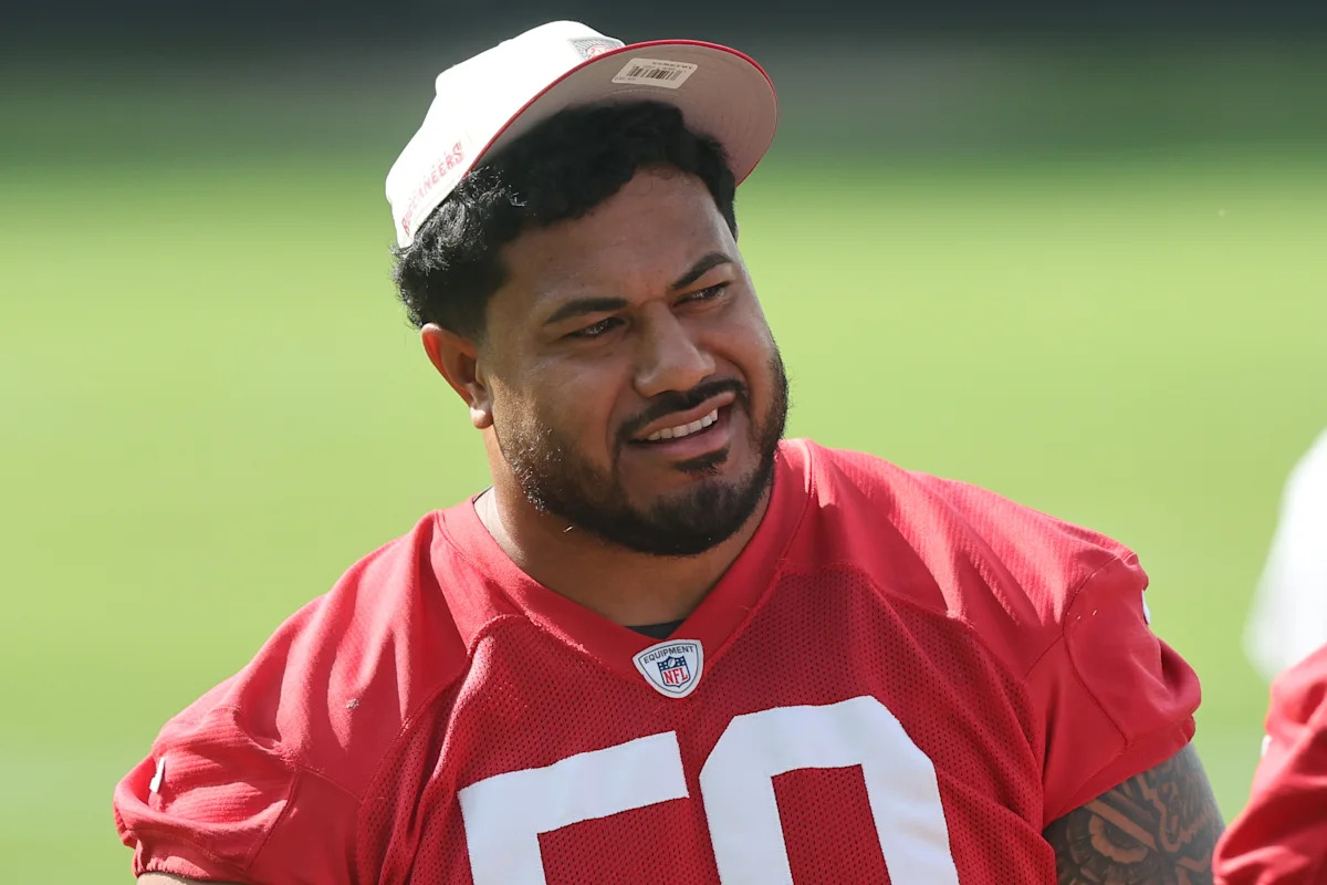Buccaneers DT Vita Vea Requests Trade; Other NFL Moves Spark Training Camp Buzz
