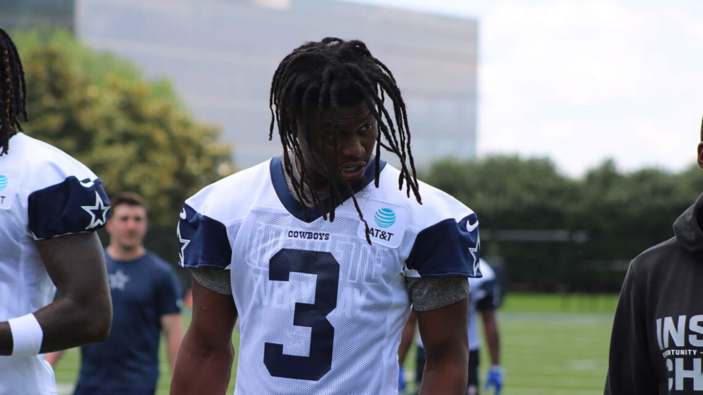 Pickens Reports to Cowboys Training Camp as Expected