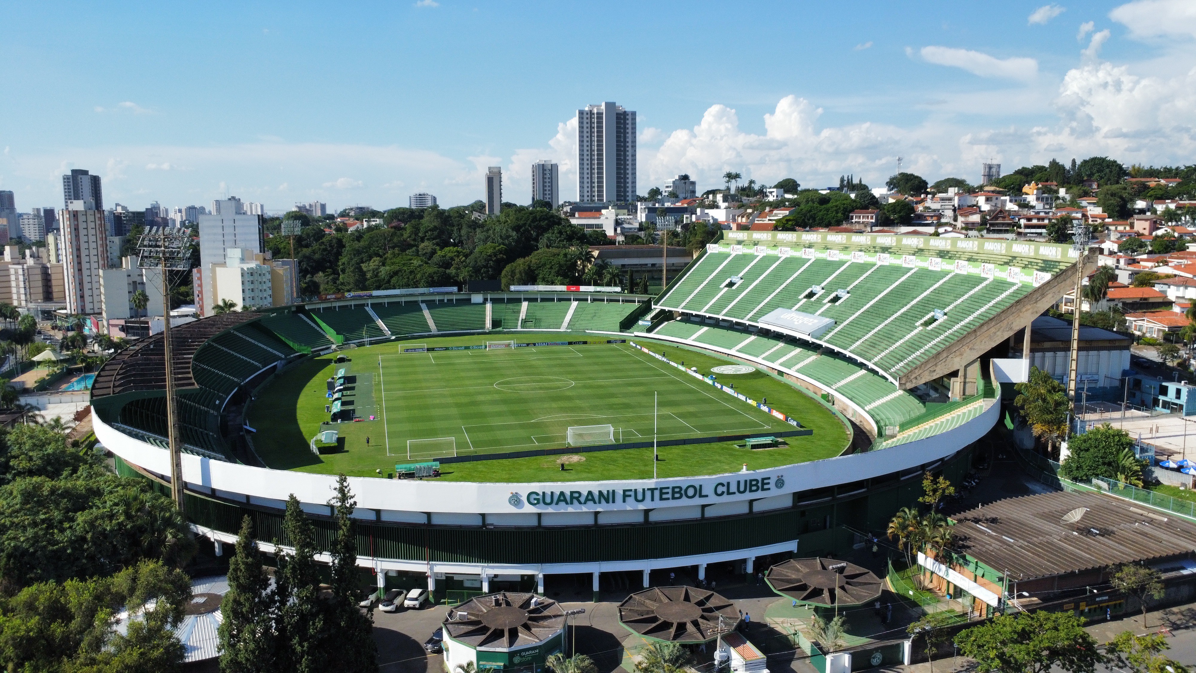 Estádio do Guarani se torna palco de semifinal crucial do Brasileirão Feminino