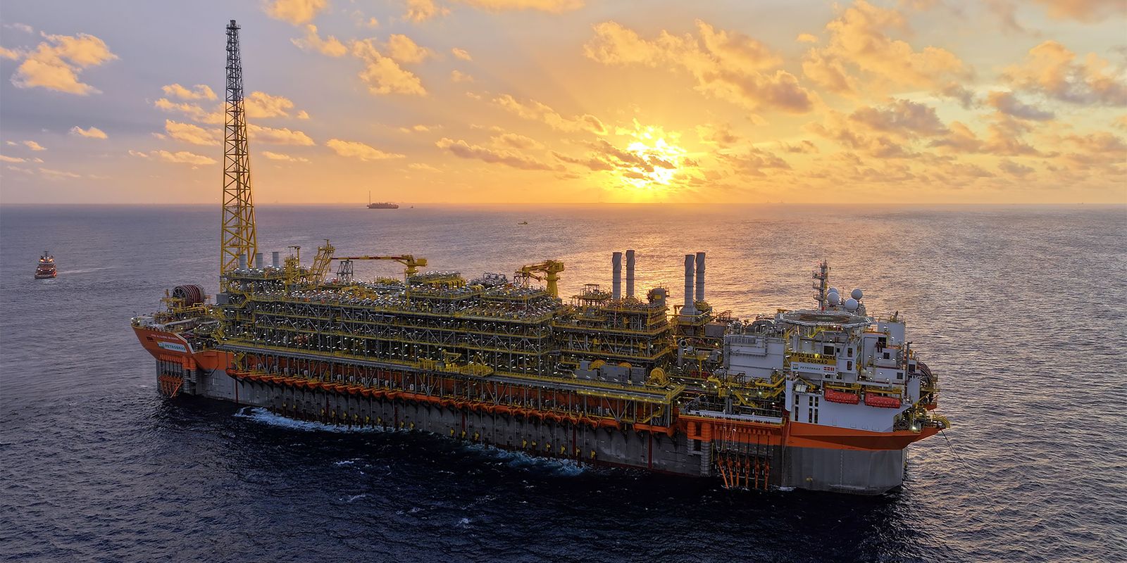 Petrobras adere a subvenção do diesel e preço do combustível se mantém por 30 dias