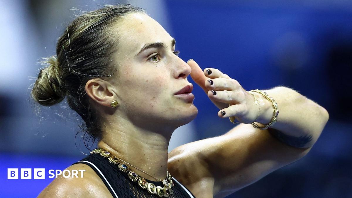 Sabalenka Dominates US Open Match, Then Clashes With Reporter Over 'Partying'