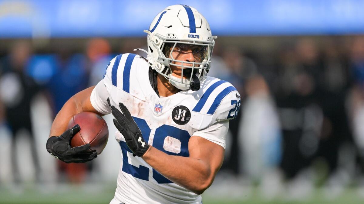 Colts secure Jonathan Taylor with two-year, $44 million extension