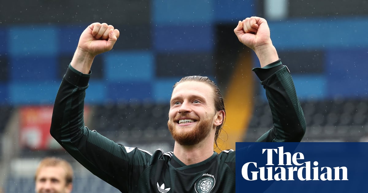 Høgh Scores Hat-Trick as Celtic Triumph Without O’Neill at Kilmarnock