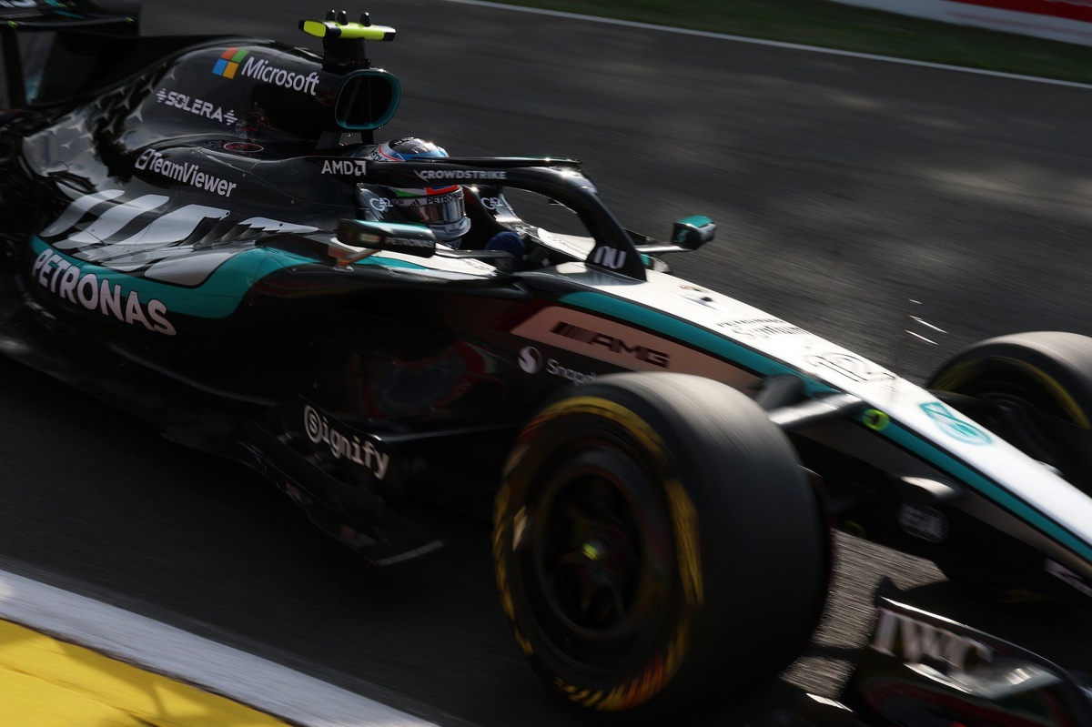 Kimi Antonelli’s Aggressive Style Powers Through F1 2026