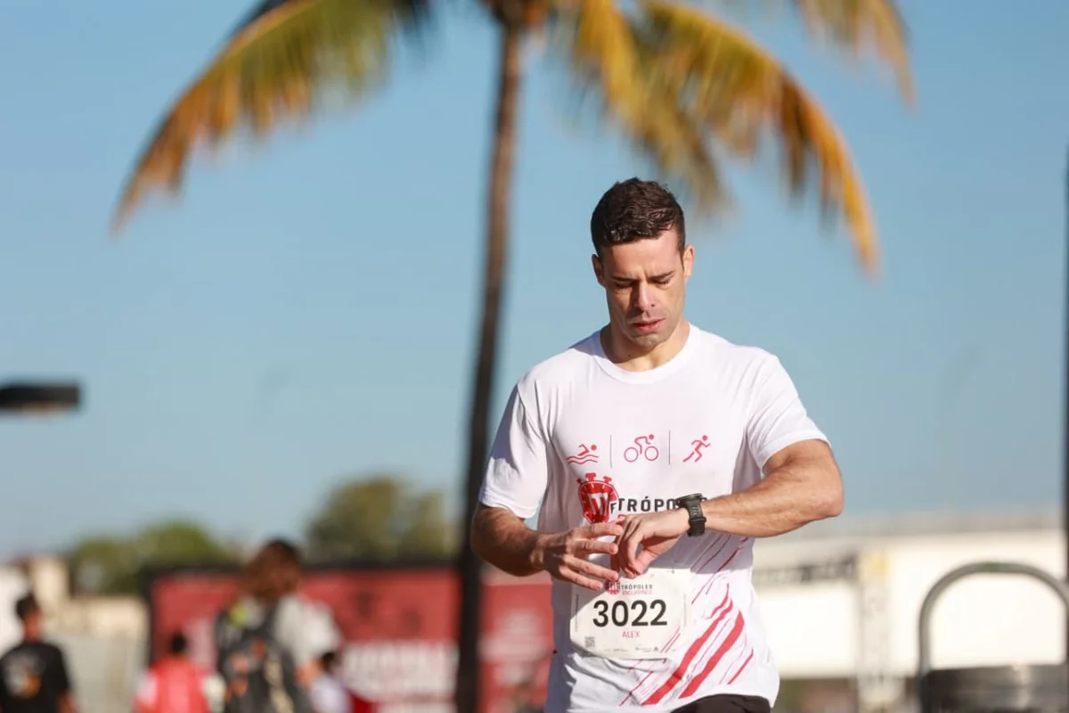 Métropoles Endurance: Photos show athletes energizing Brasília