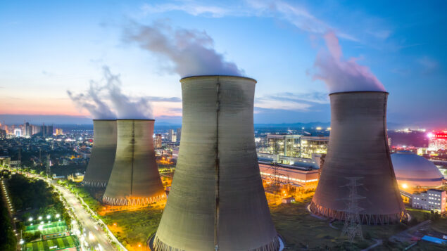 Índia abre setor nuclear ao capital privado com meta ambiciosa de 100 GW até 2047