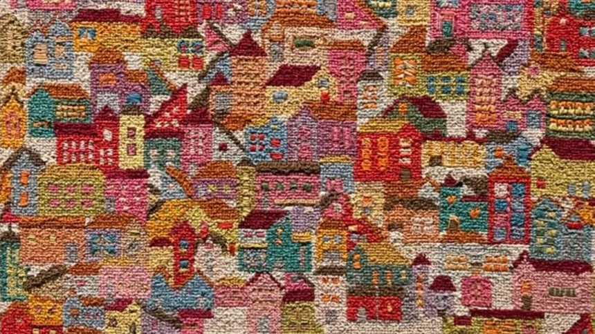 Margarida Pandolfo: a mãe dos Osgêmeos que bordou a vida e virou artista em exposição póstuma