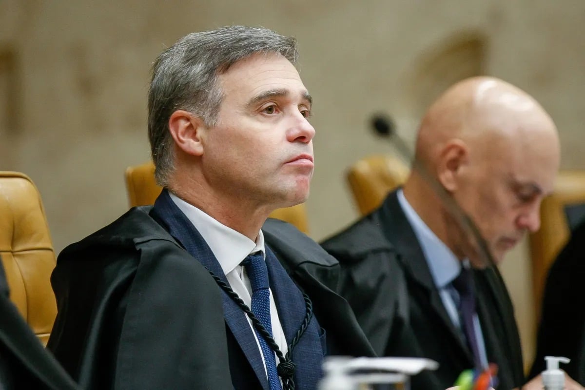 Mendonça Se Reúne com Ministro da Justiça para Reduzir Tensões