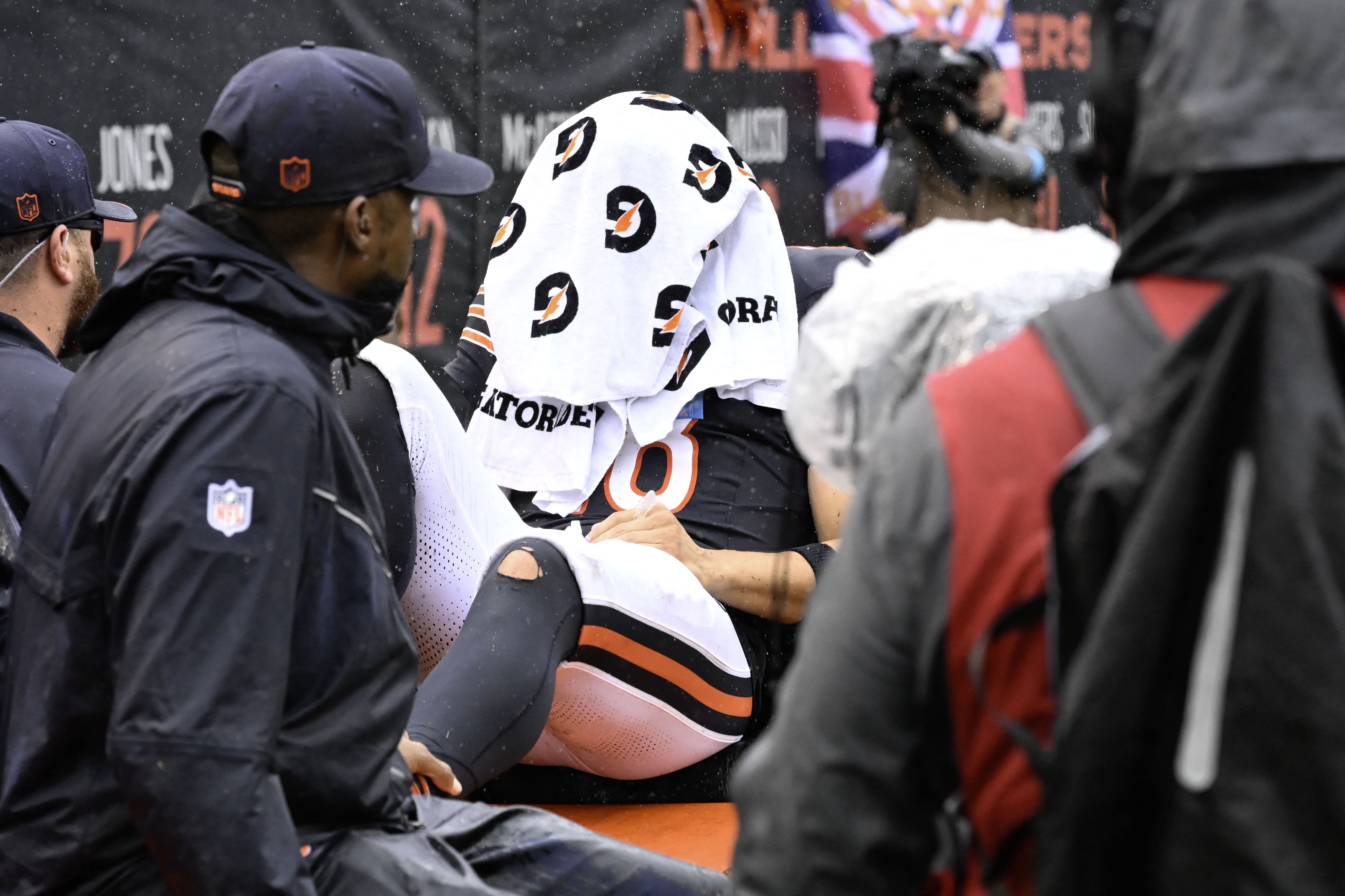 Chicago Bears caem de 59 pontos para 3 em derrota na NFL após estreia épica