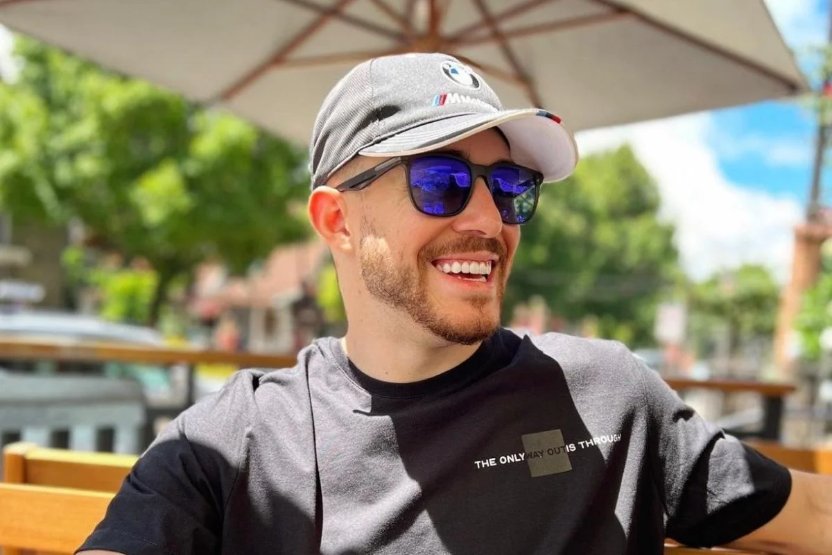 Deputada pede investigação de influenciador por ofensas a autistas