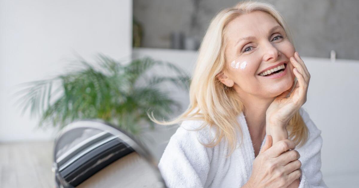 Produtos anti-idade no Brasil: setor da beleza alcançará US$ 2,16 bilhões até 2033