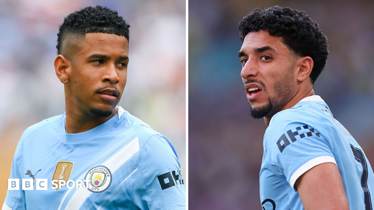 Tottenham Pursues Manchester City Duo Savinho, Marmoush in Double Transfer Talks