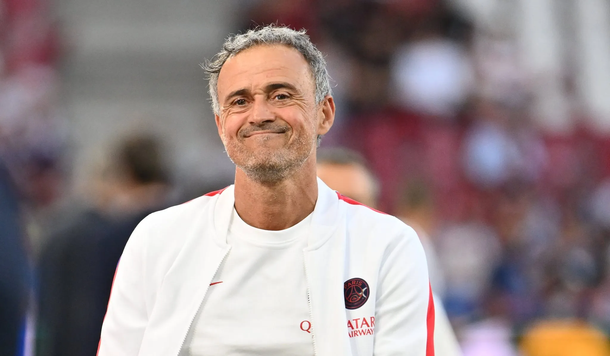 Luis Enrique celebra Ferran Torres no PSG e vê \