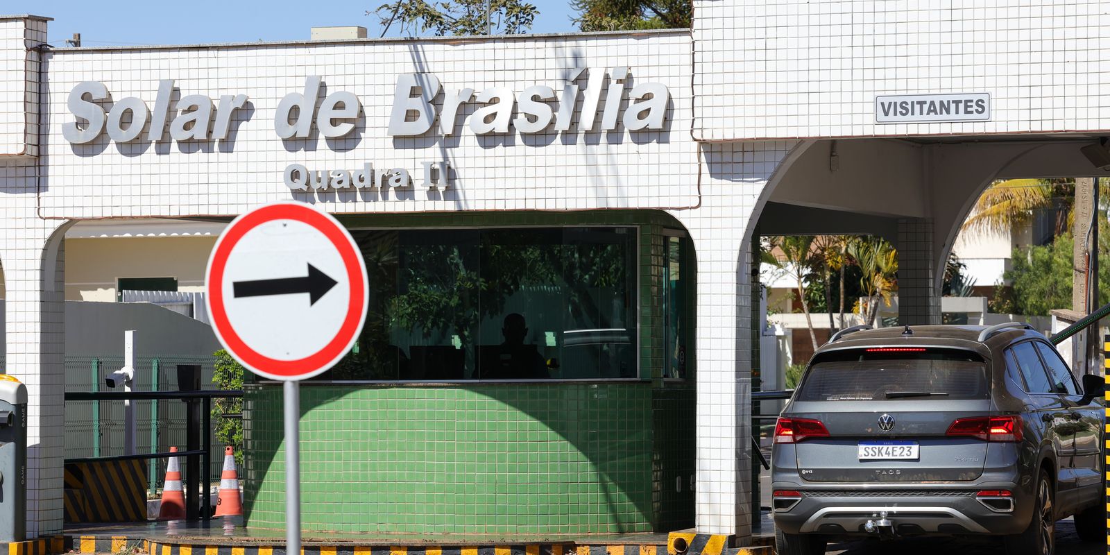 Bolsonaro recorre contra proibição de visitas na prisão domiciliar