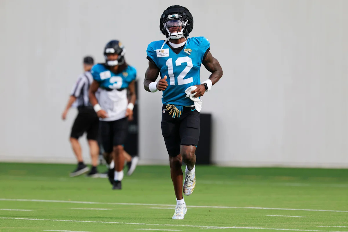 Jaguars Coaches and Teammates Share Early Praises for Travis Hunter