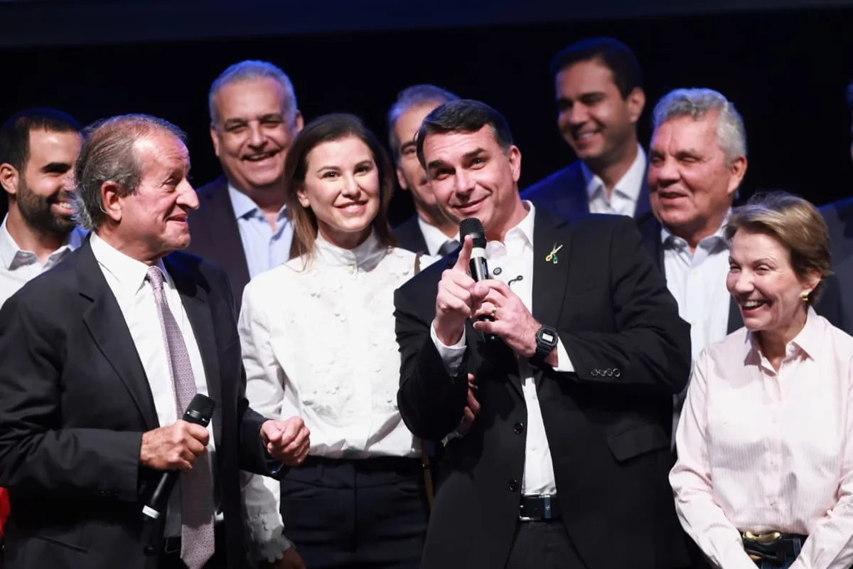 União Progressista coliga com PL em 10 estados e PT em 3
