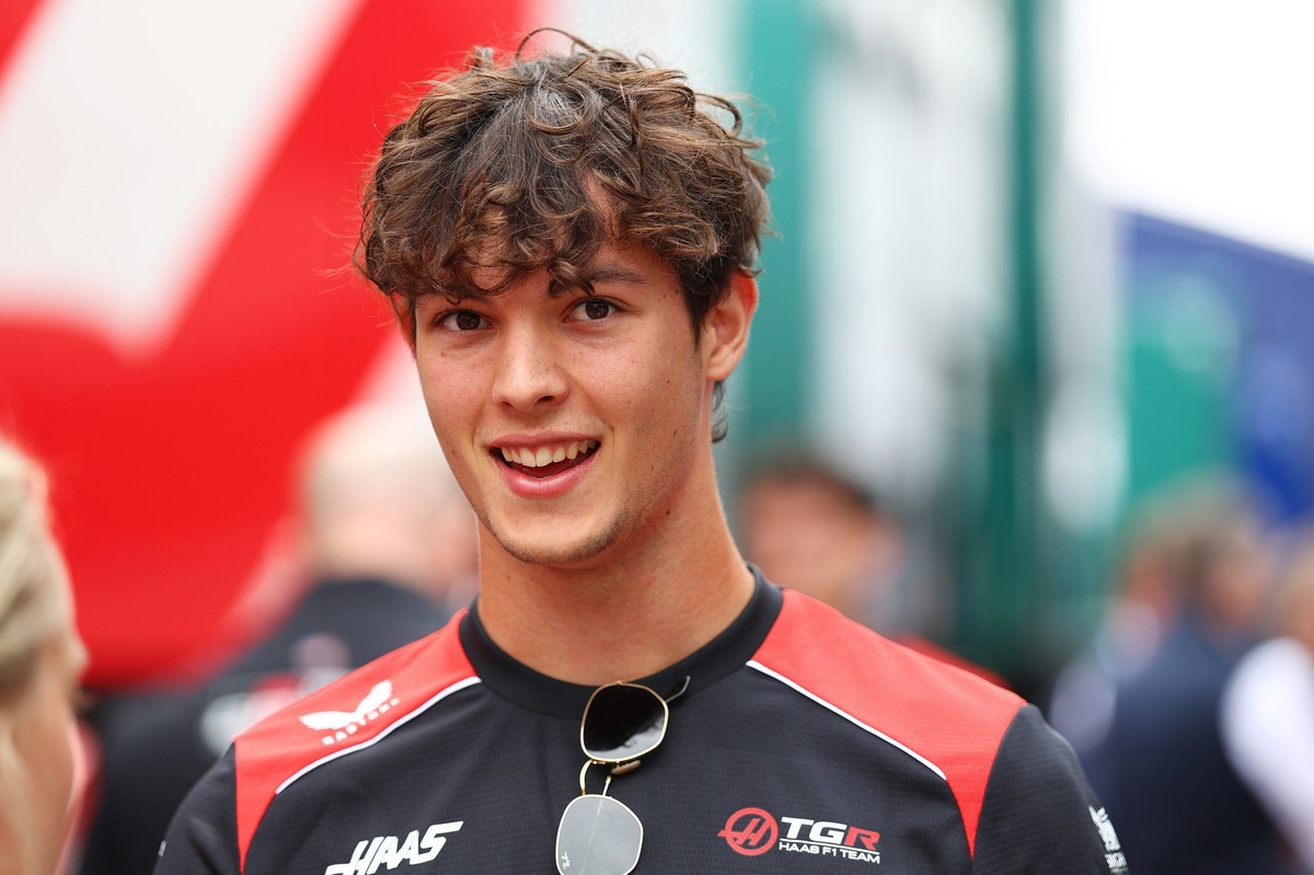 Haas Driver Emotional After Driving Senna's 1985 Lotus