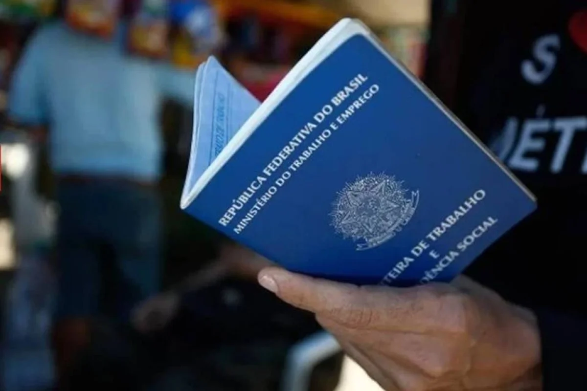 DF abre 1.887 vagas de emprego com salários de até R$ 3,4 mil nesta quarta-feira