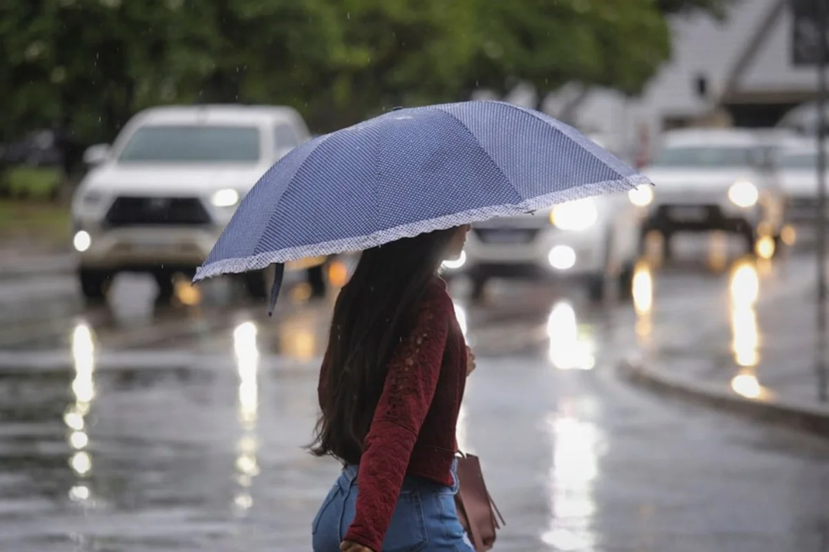 DF começa semana com baixa umidade e previsão de chuvas isoladas, diz Inmet