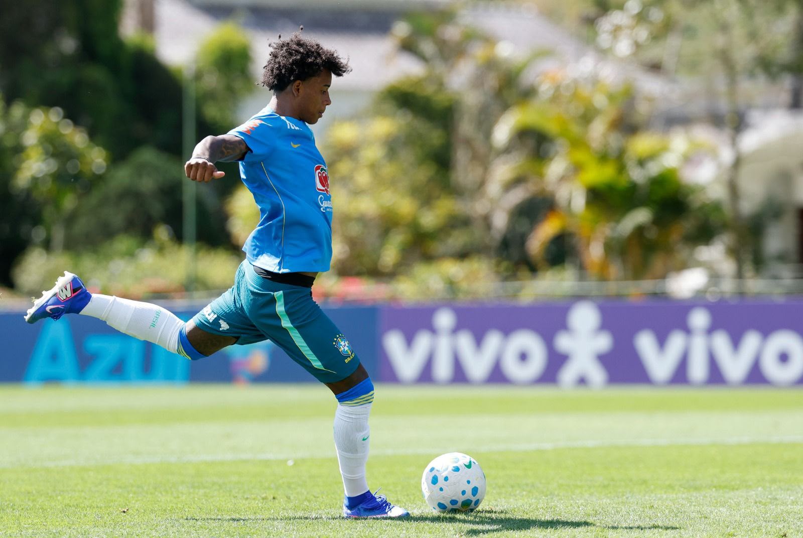 Bruninho, destaque do Shakhtar, celebra Seleção Sub-20 e sonha com Sul-Americano