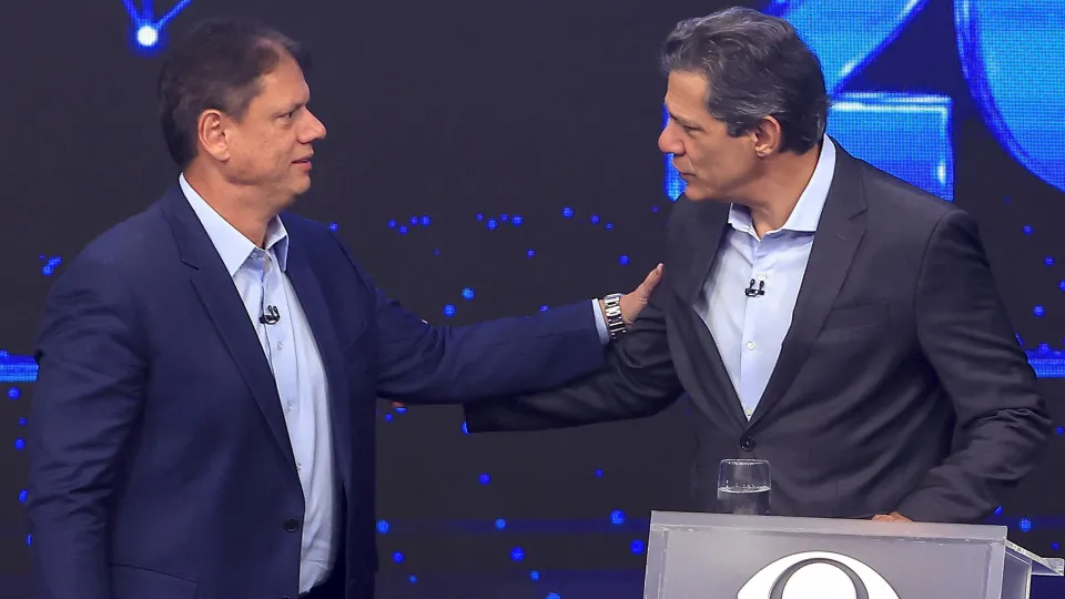 Debate Tarcísio e Haddad vira prévia de 2030 com duelo de números e provocações