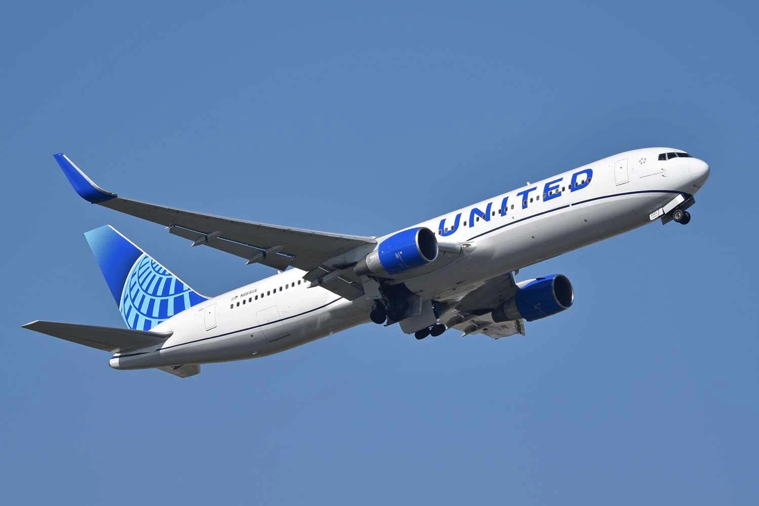 United conclui fase inicial de mega centro de treinamento de pilotos em Denver, nos EUA