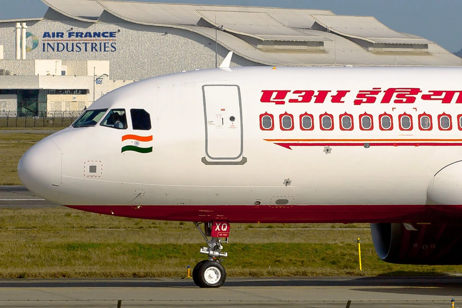 A320 da Air India registra falha tripla em queda brusca de 91 metros