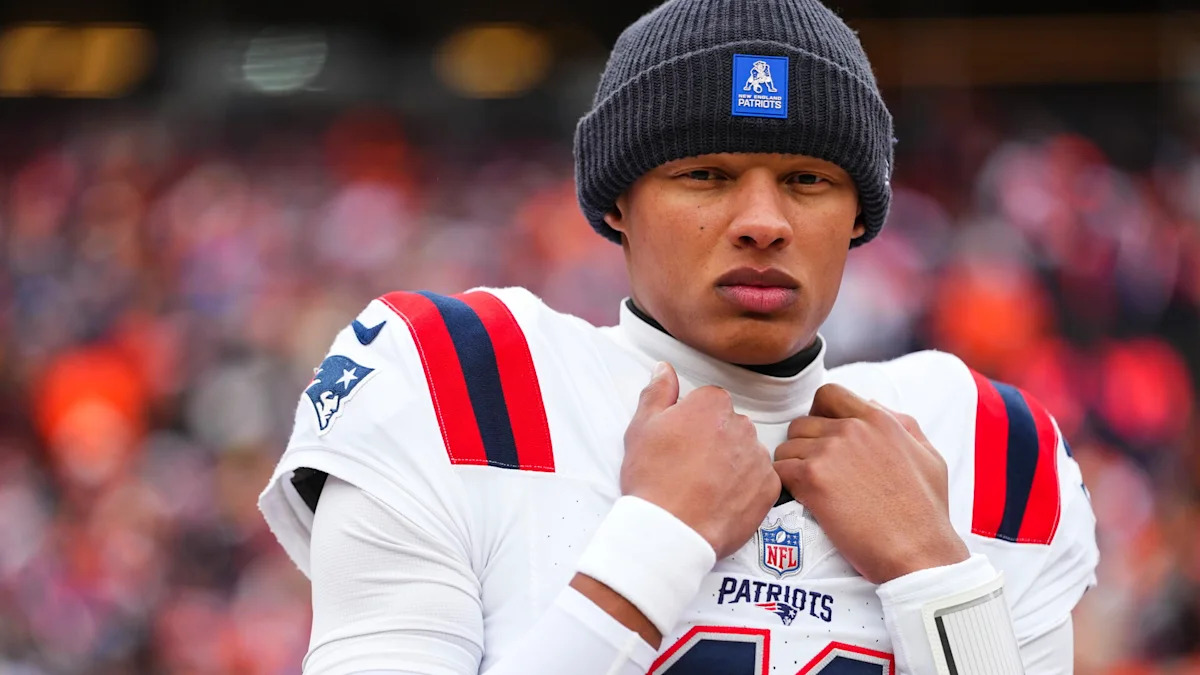 Lions Sign Josh Dobbs to Replace Bridgewater