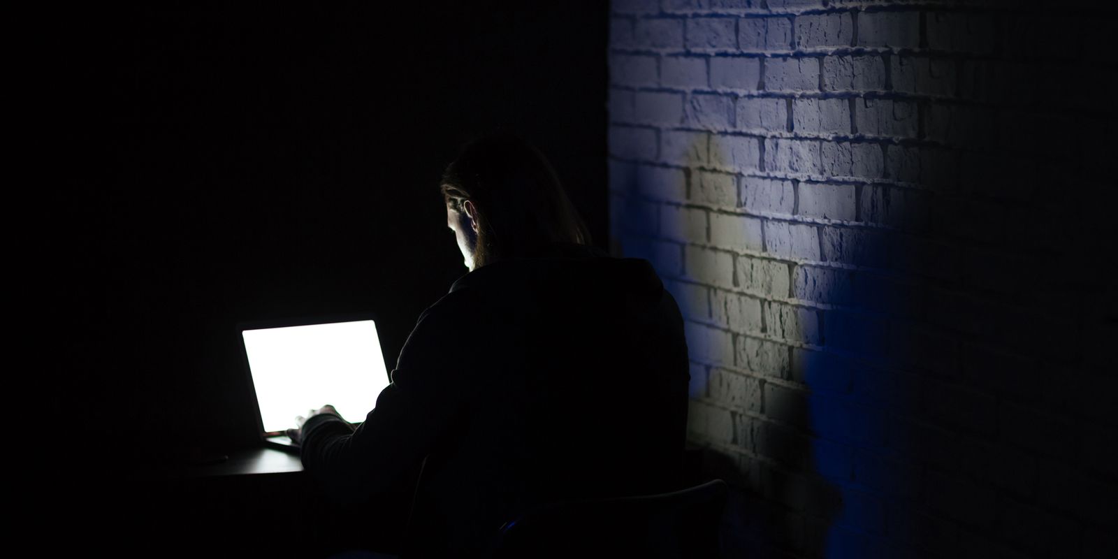 TSE debate combate a deepfakes e define regras para eleições de outubro
