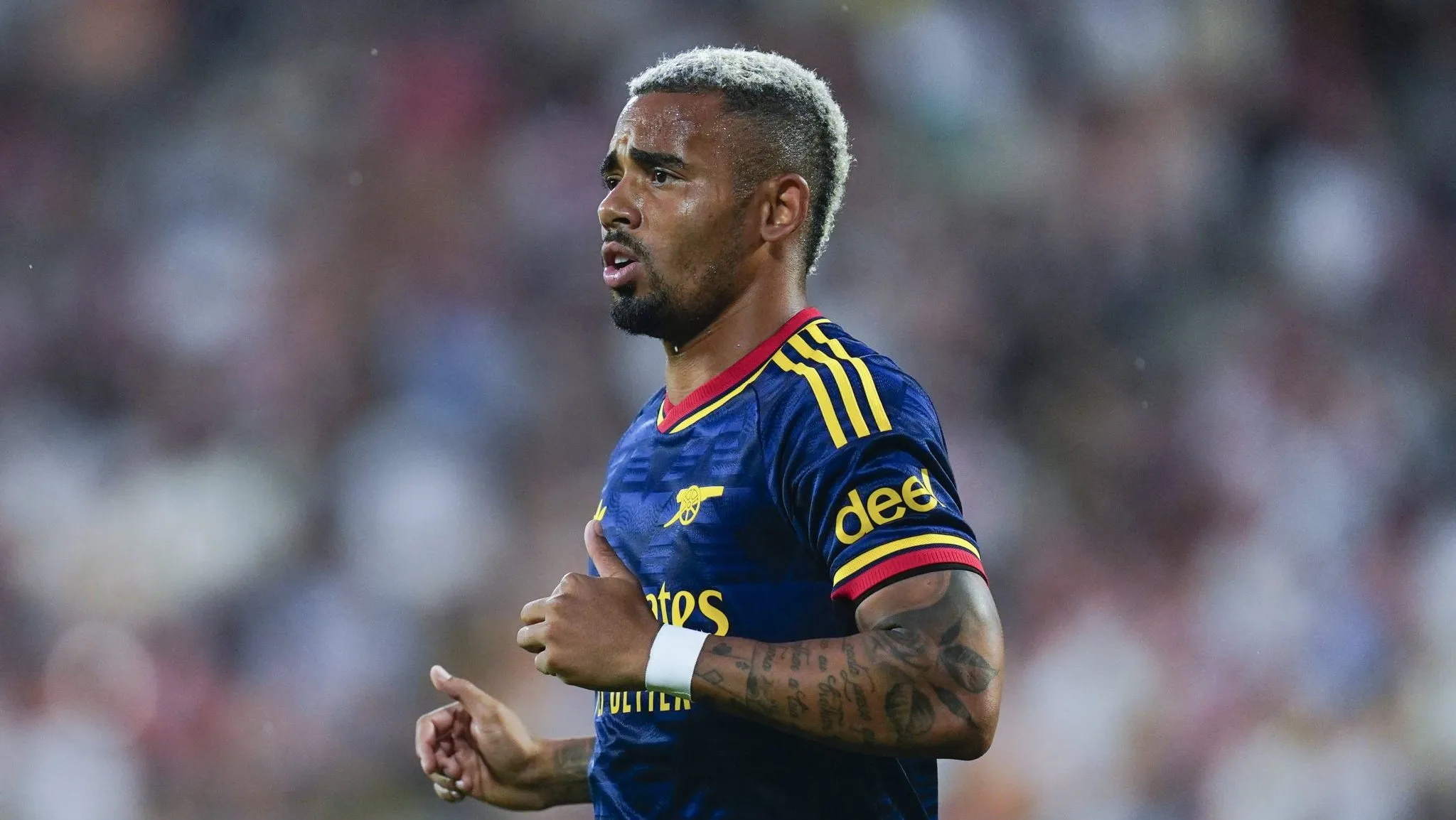 Napoletanos apostam em Gabriel Jesus rumo a 2027