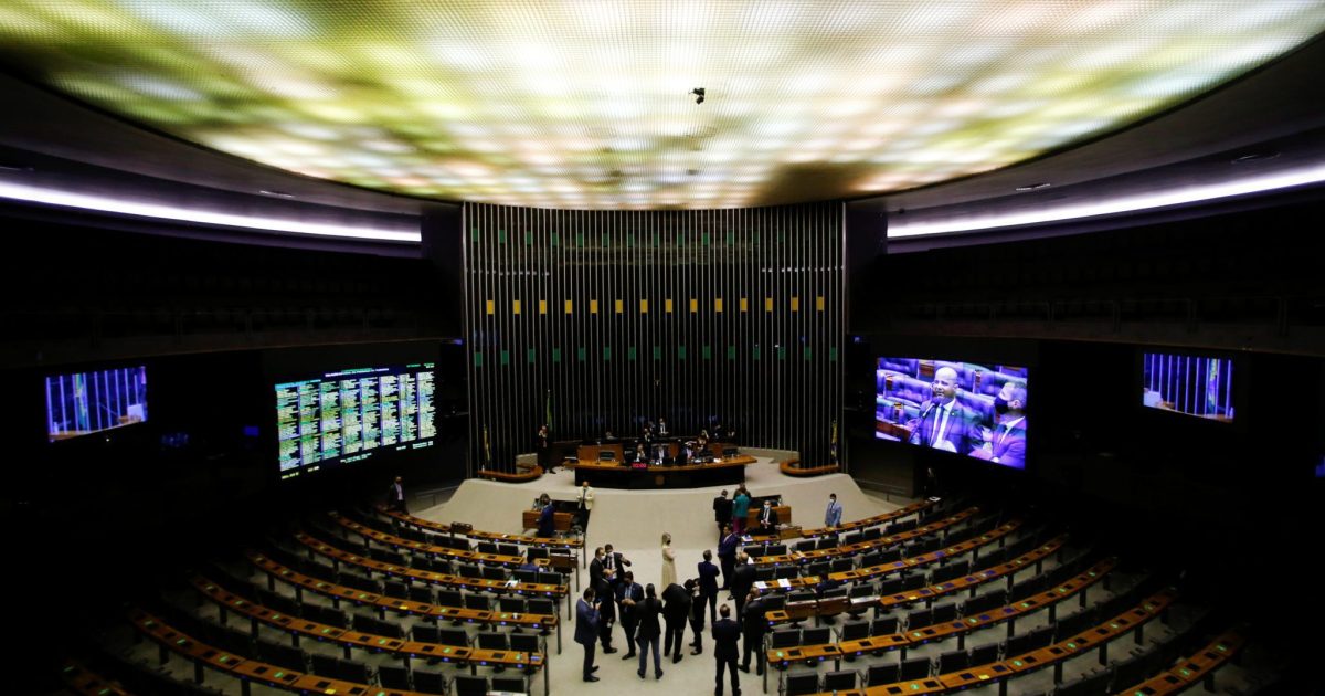 Mudanças nos Partidos: Entenda o Que É a Janela Partidária e Seu Impacto em 2026