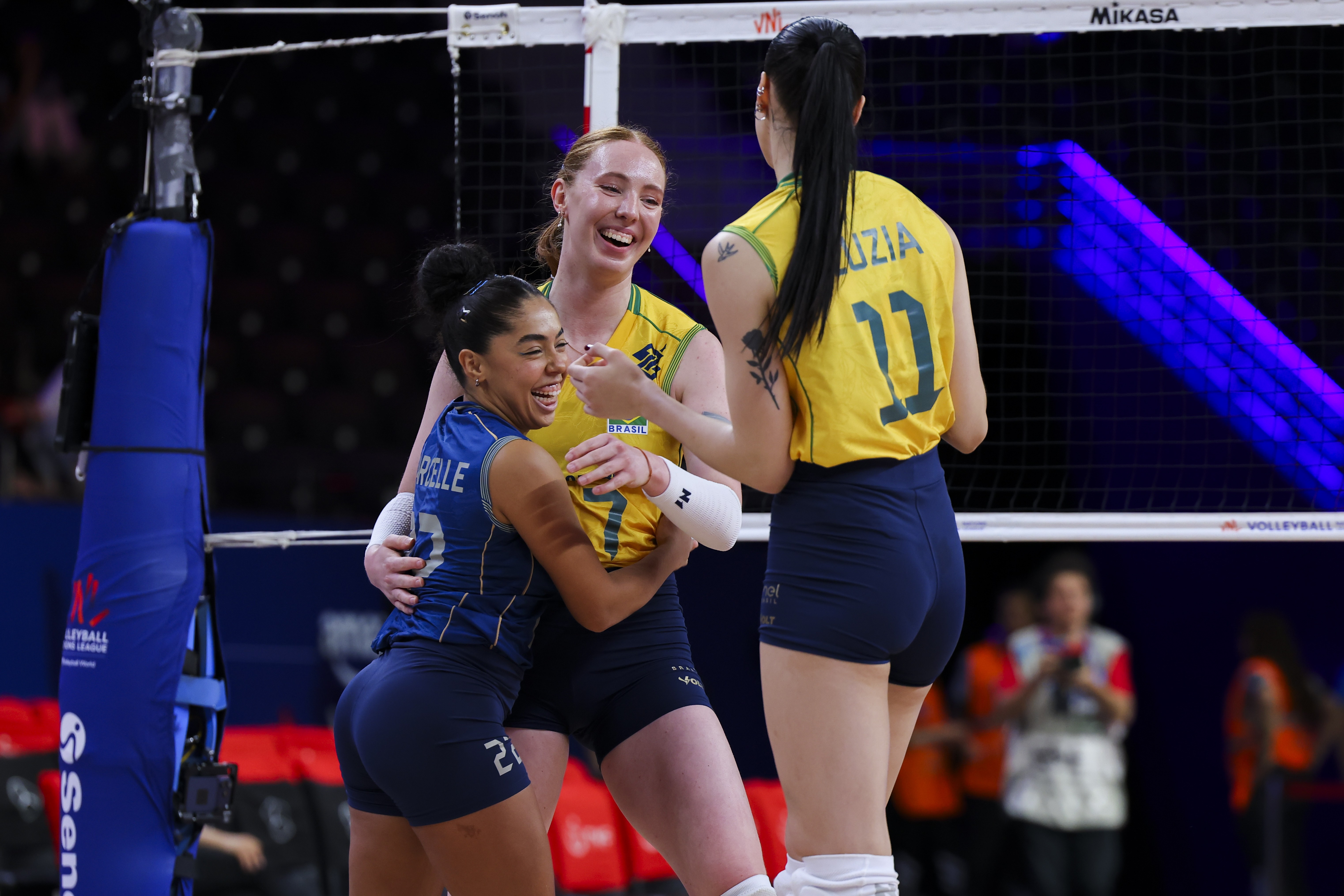 Jovens brilham na VNL e Zé Roberto elogia geração da prata
