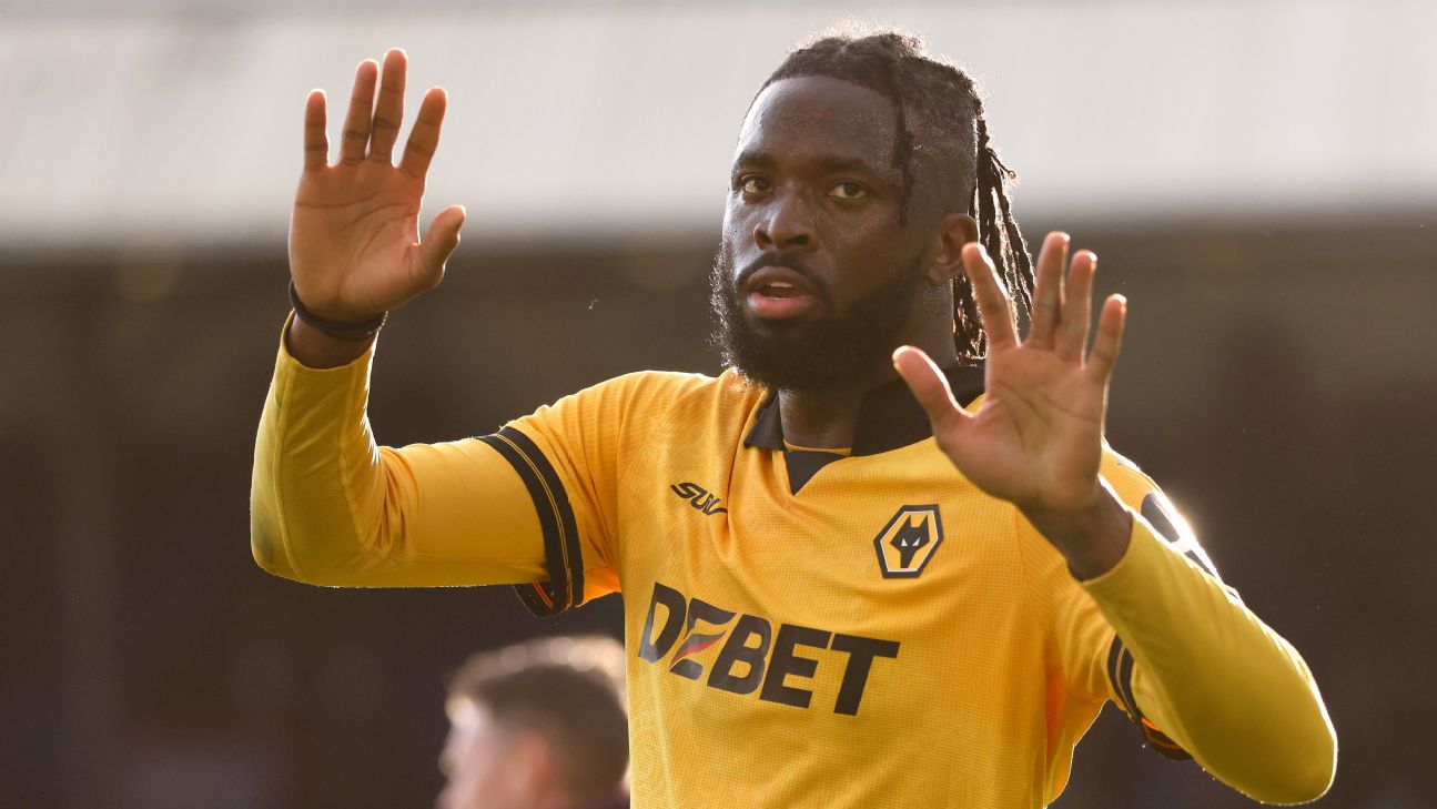 Nigeria Forward Arokodare Stalls Wolves Training for Fiorentina Transfer