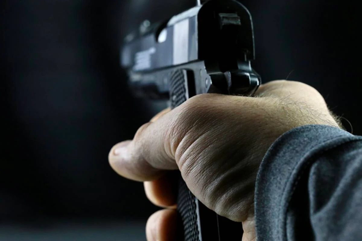 Agente Socioeducativa Presa após Ameaçar PMs: 'Vou Dar Tiro'