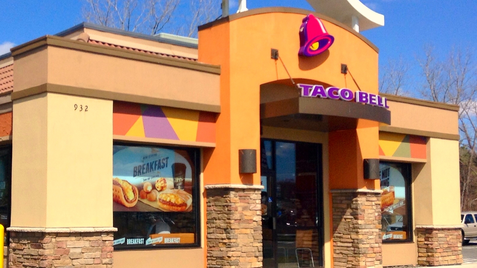 Taco Bell Selling Fan-Favorite Items for $1: July 28 Only!